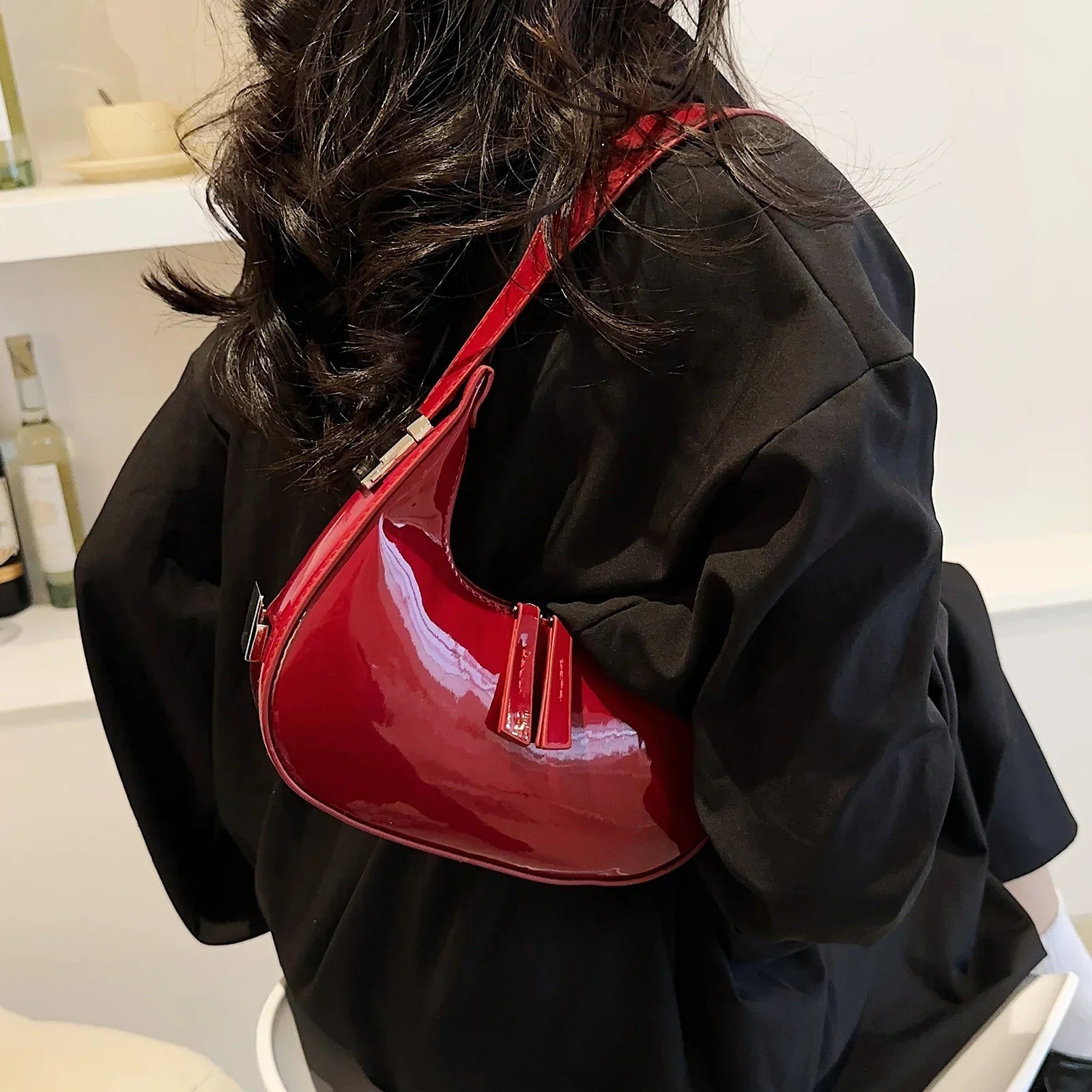 Mille Stilvolle Halbmond-Handtasche für Damen – Elegante Schultertasche