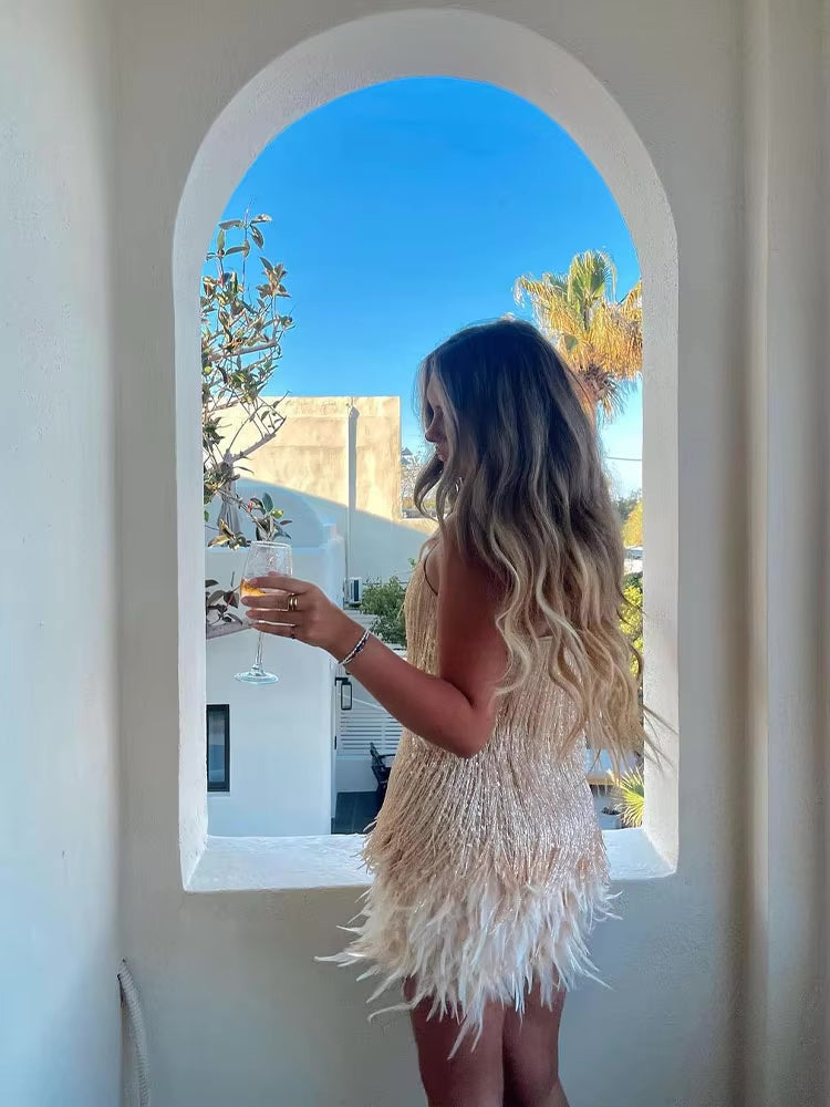 Astrid Fjerfrynsede Minikleid – Glamouröses Perlenbesetztes Partykleid