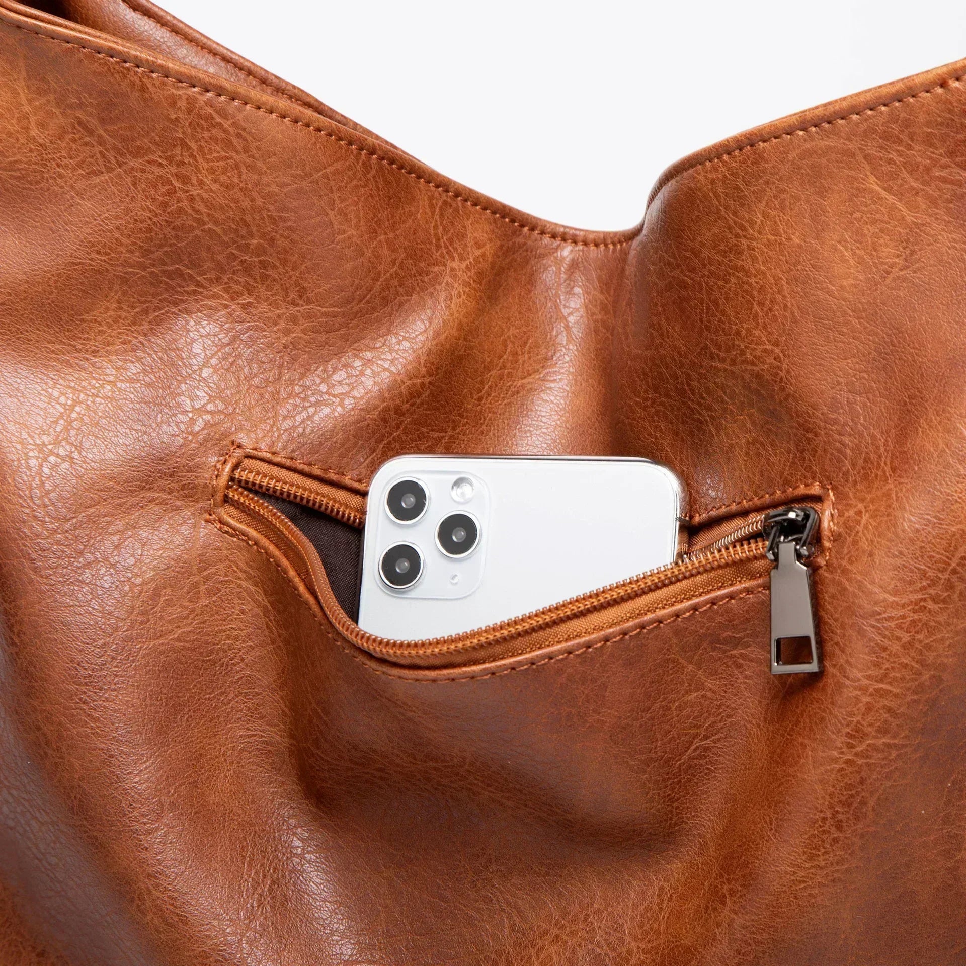 Miriam - Geräumige Hobo-Schultertasche mit Reißverschluss