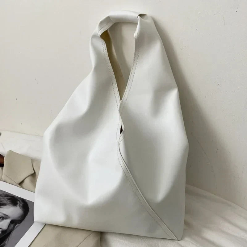 Minimalistische Leder-Totetaschen für Frauen