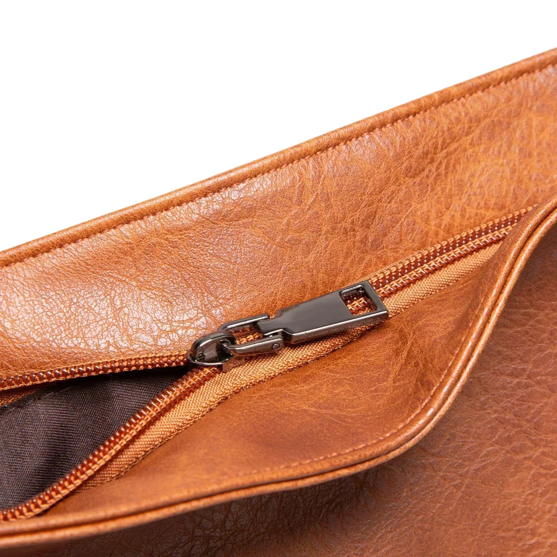 Miriam - Geräumige Hobo-Schultertasche mit Reißverschluss