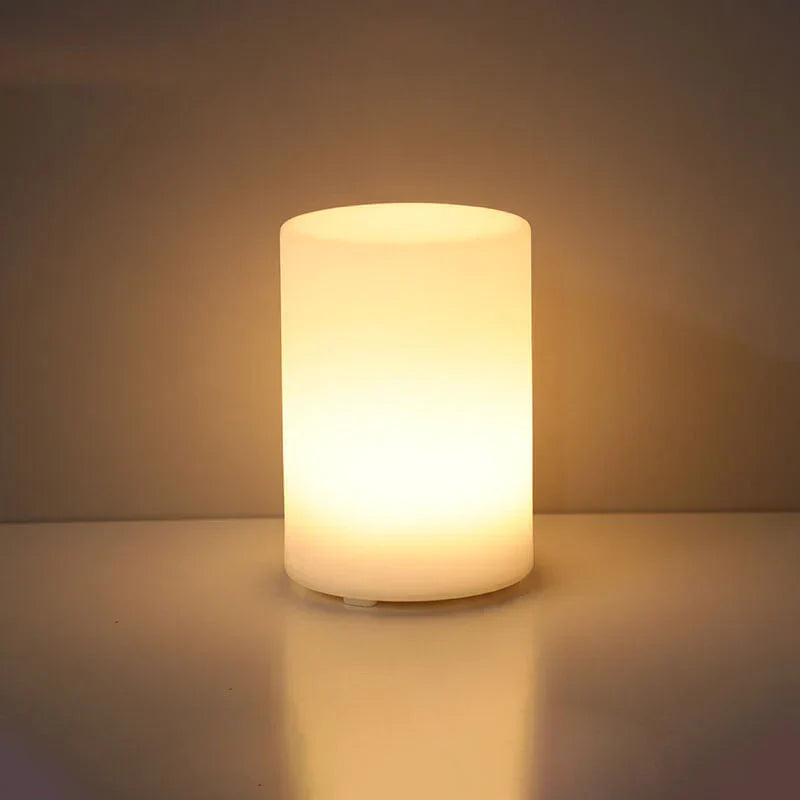 GeoLys LED Tischlampe – Geometrisches Design mit Fernbedienung