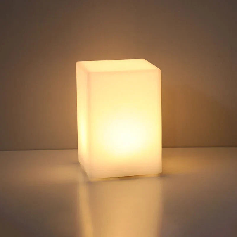 GeoLys LED Tischlampe – Geometrisches Design mit Fernbedienung