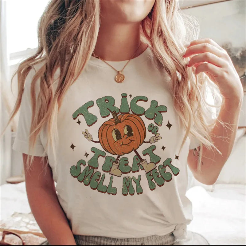 Zusätzliches Herbst-Halloween-T-Shirt