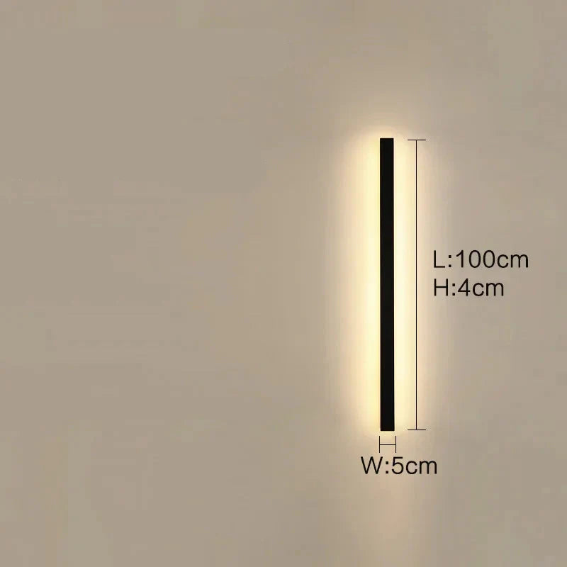 Lunor Moderne Lineare Außenwandleuchte – Metall & Acryl für Terrasse & Eingangsbereich