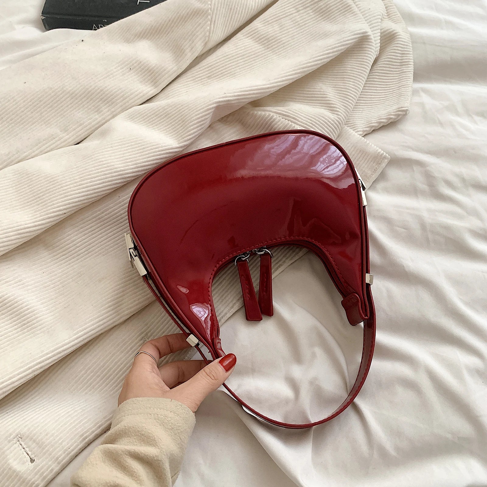 Mille Stilvolle Halbmond-Handtasche für Damen – Elegante Schultertasche