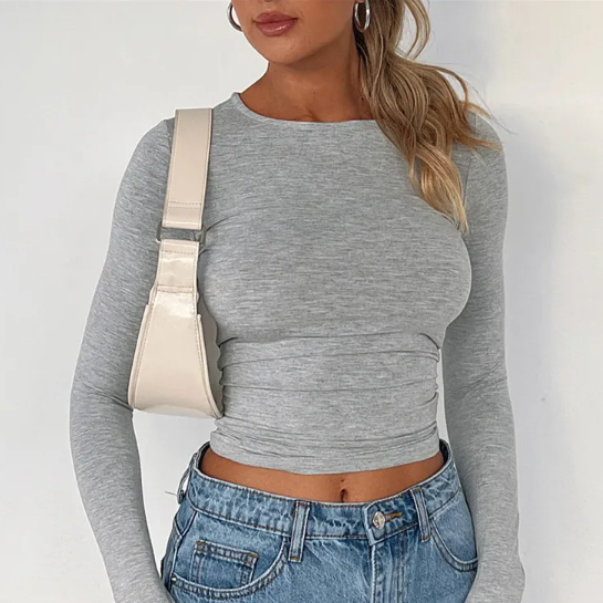 Adela – Elegante Passform Bluse mit Rundhals und langen Ärmeln