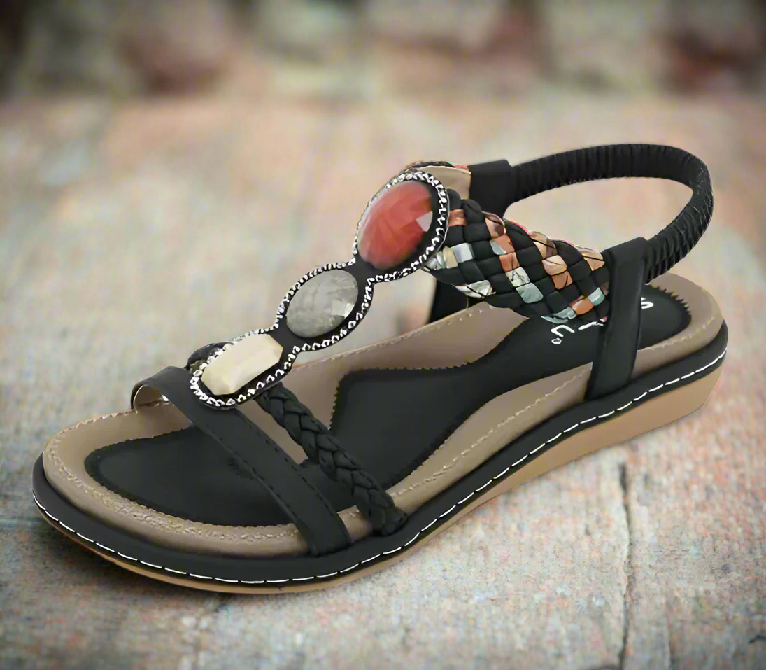 Divina - Flache geflochtene Sandalen verziert mit glitzernden Steinen