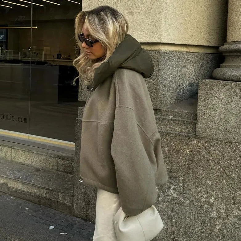 Pierre - Stilvolle cropped Jacke mit abnehmbarer Pufferkapuze