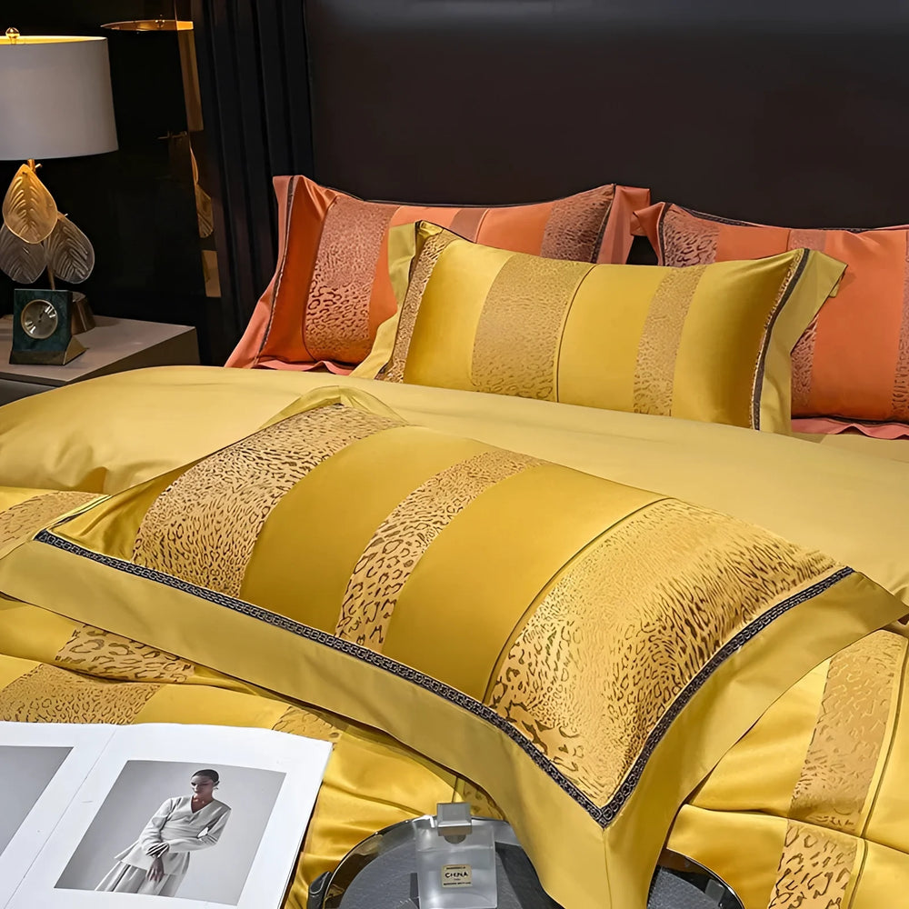 SatinLuxe Bettwäsche – Luxuriöses Design mit Satinstreifen für ultimativen Komfort