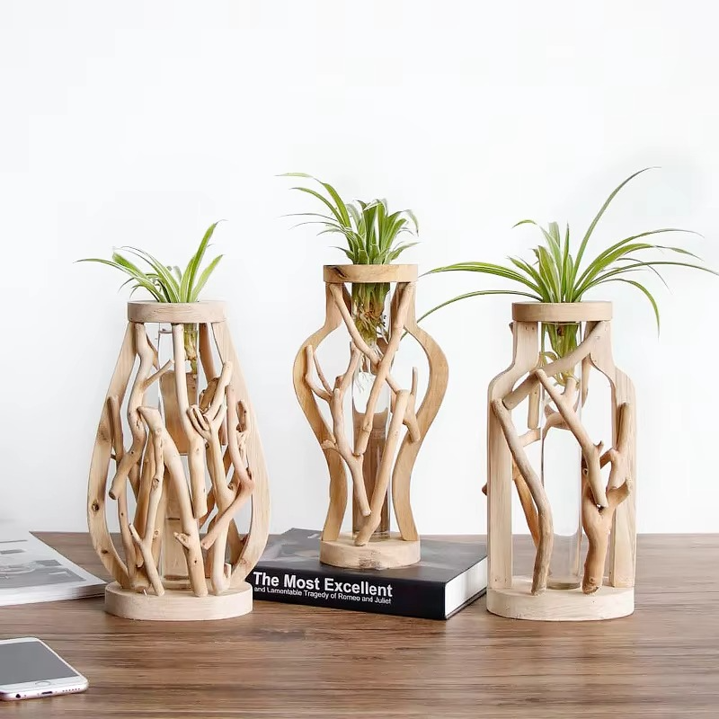 BranchForm Trævase – Künstlerisch inspiriertes Holzdesign