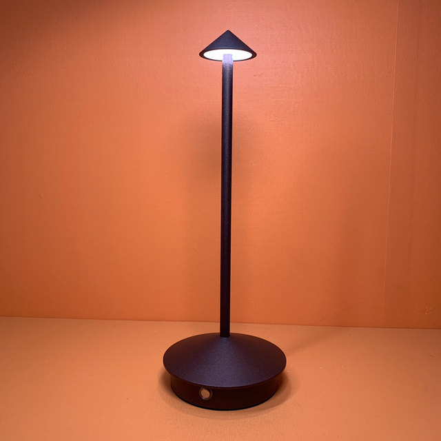 LumaGlow Esstischlampe - elegante Beleuchtung für eine gemütliche Atmosphäre