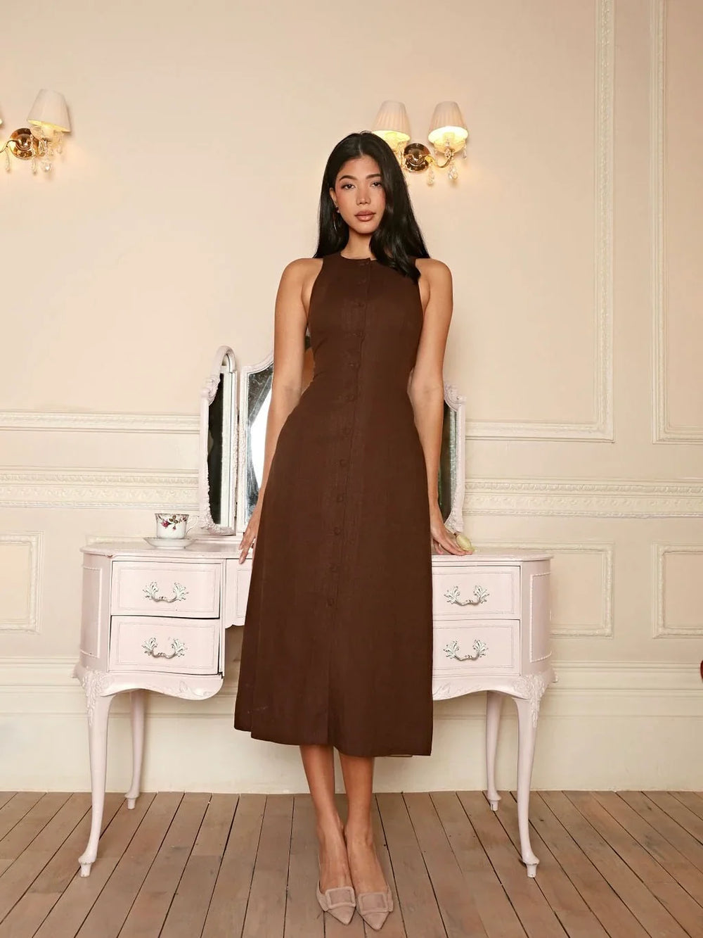 Ariane Ärmellose Midikleid mit Knöpfen