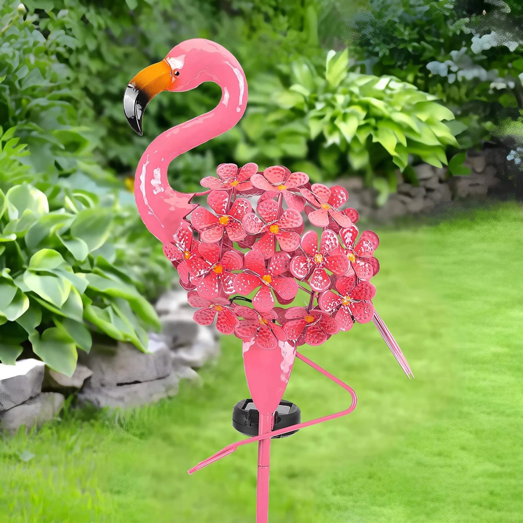 FlamiGlow – Solar Flamingo mit LED-Blumenstäbchen