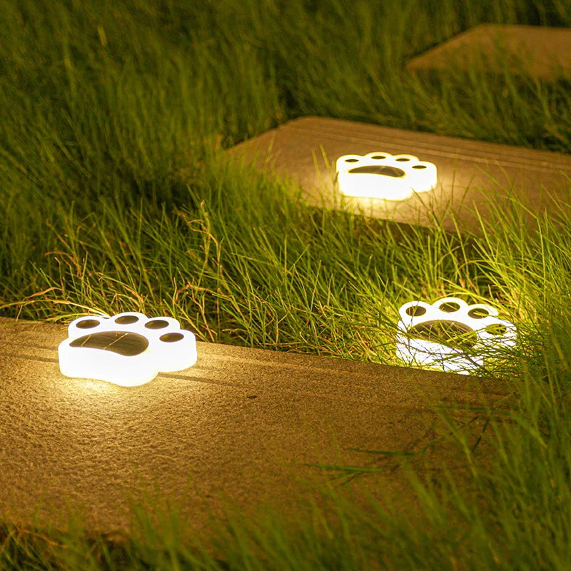 SolarGlow – Solarbetriebene Gartenbeleuchtung mit Automatischer Einschaltung