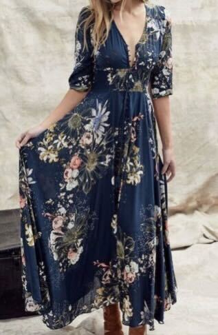 Isabella Flæsekleid mit Frontschlitz