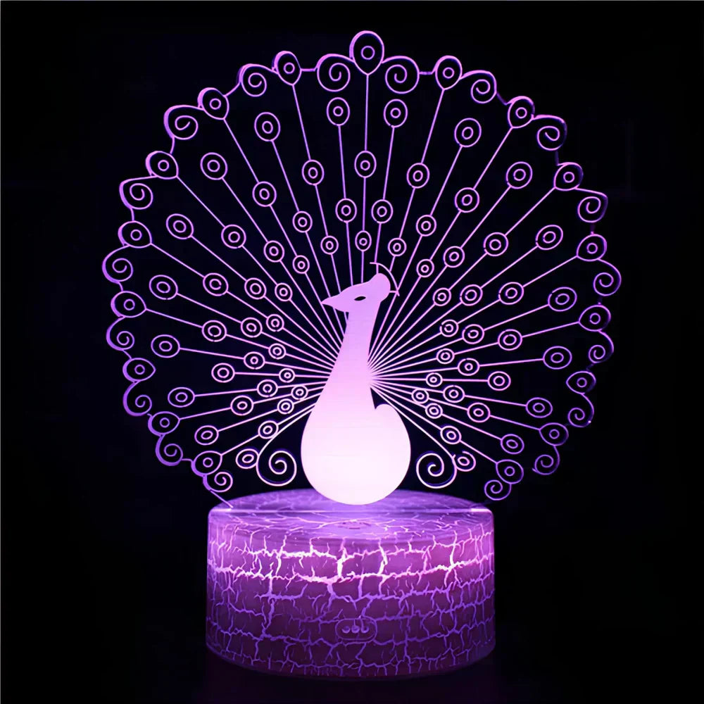 GlowPeacock - 3D LED Nachtlampe mit strukturiertem Sockel