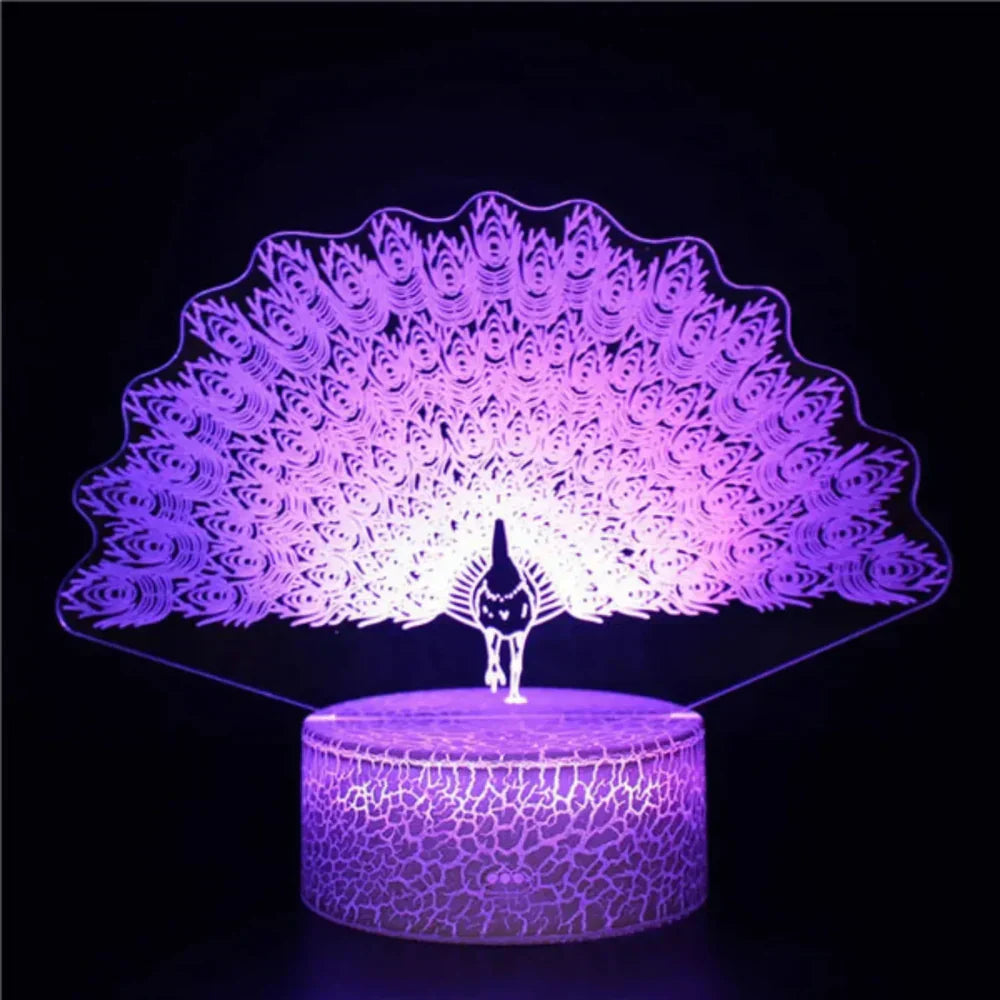 GlowPeacock - 3D LED Nachtlampe mit strukturiertem Sockel