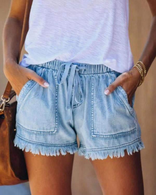 Astrid Chic Shorts mit Schnürung und Angepasster Passform