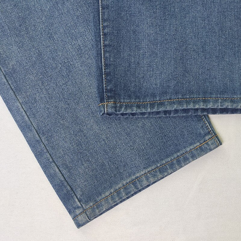 Marta - Legere Jeans mit weitem Bein für mühelosen Stil