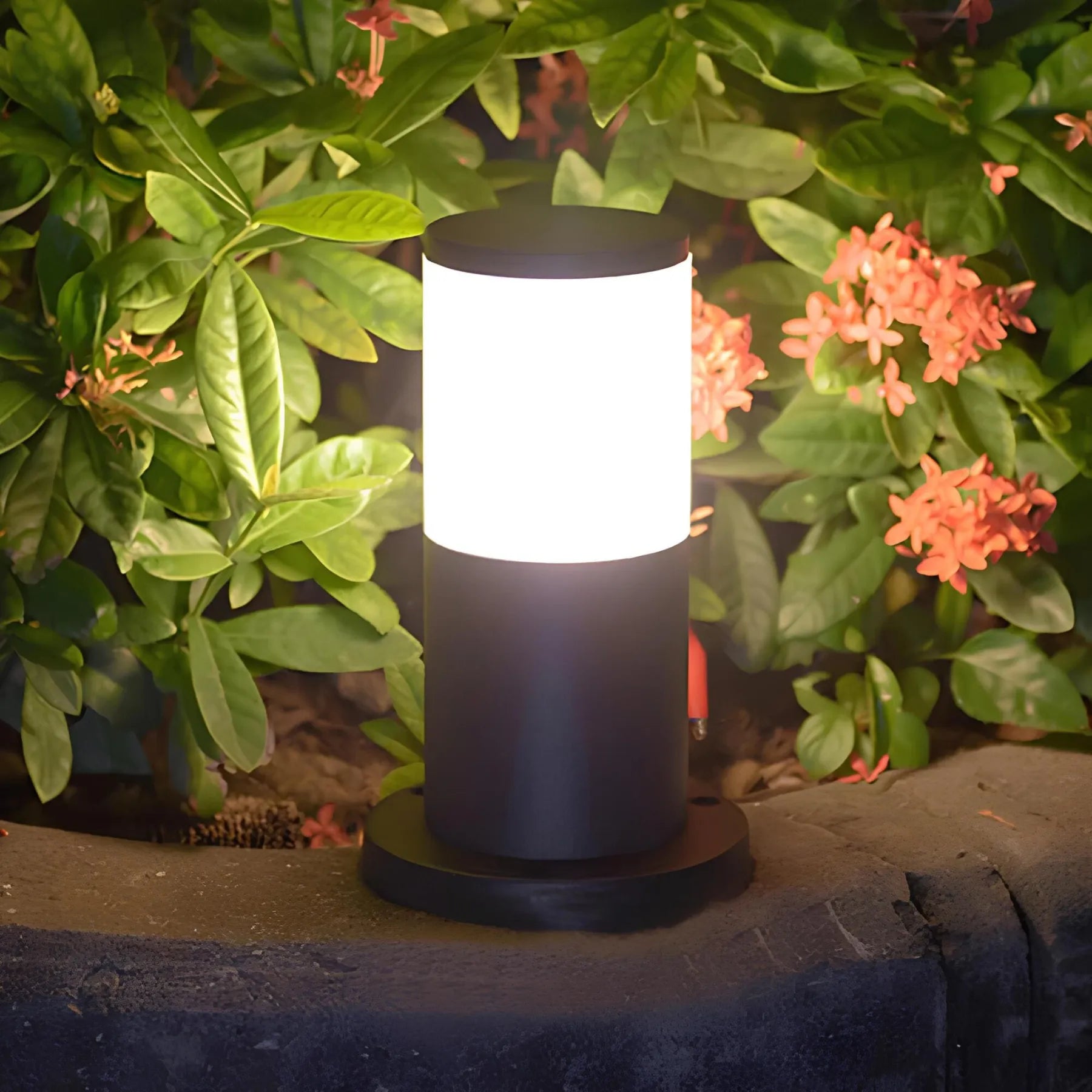 CylinderGlow – Moderne Außenwand- und Stehlampen