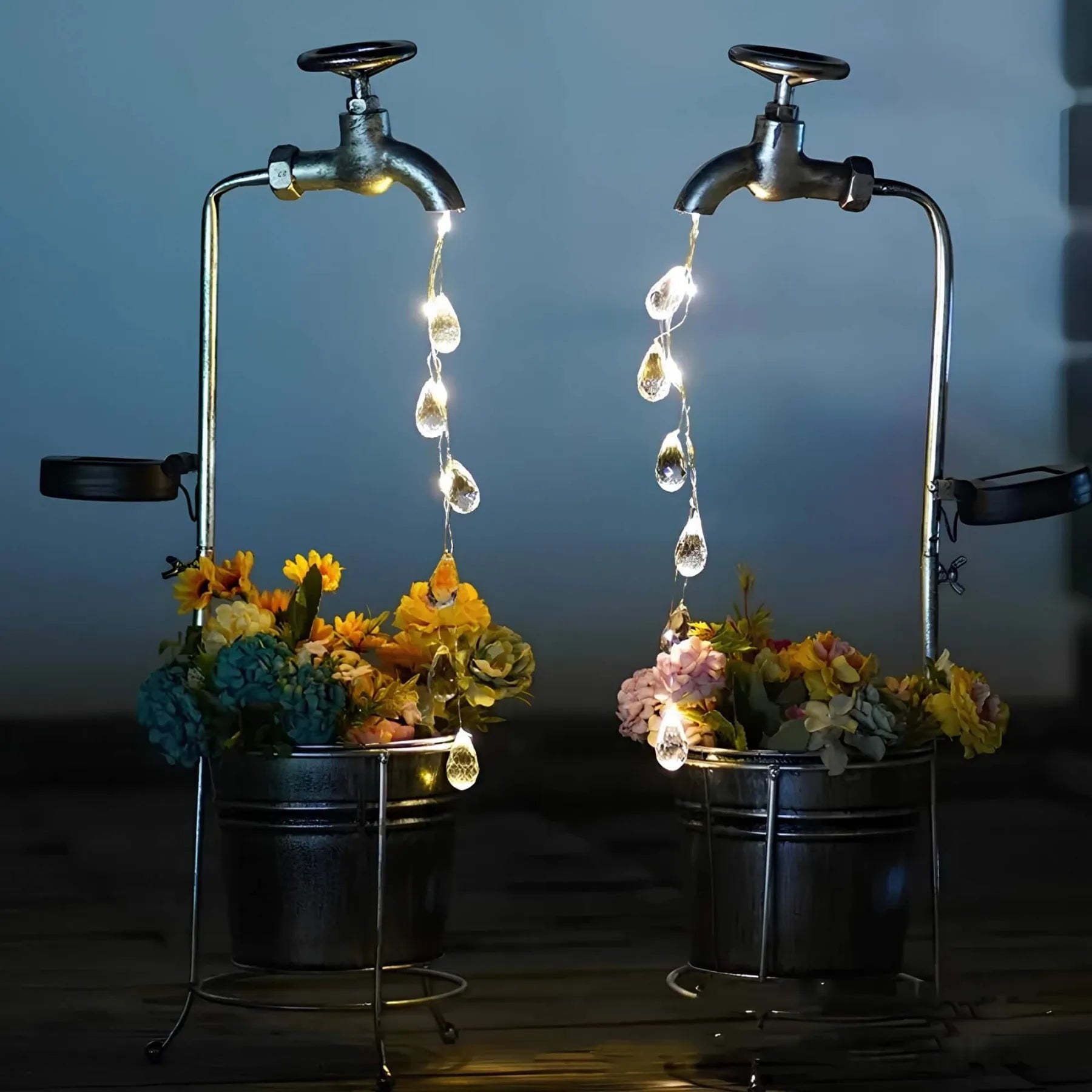 GlowDrops – Solarbetriebene Wasserhahn Gartenlampen