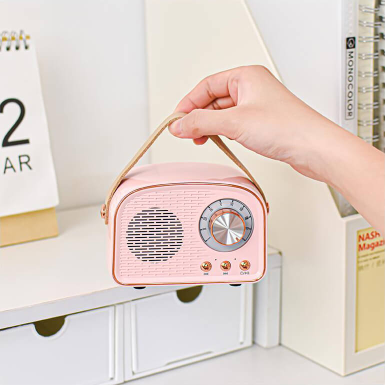 RetroVibe - Bluetooth-Lautsprecher im Vintage-Stil mit FM-Radio