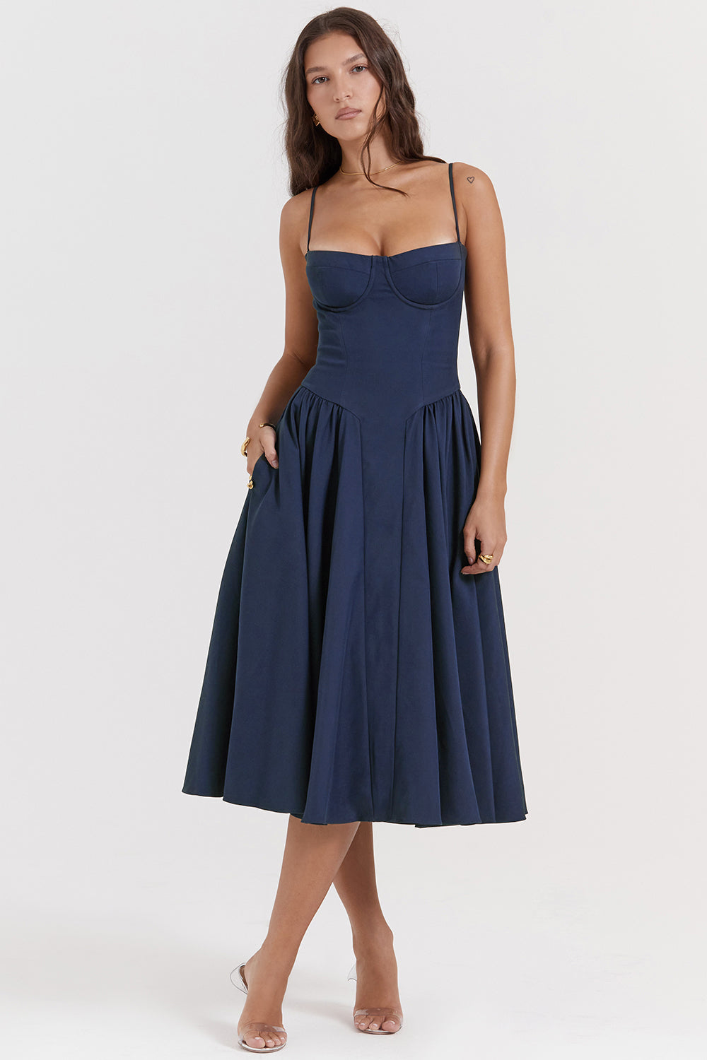 Élodie Verfeinerte Midi-Kleid