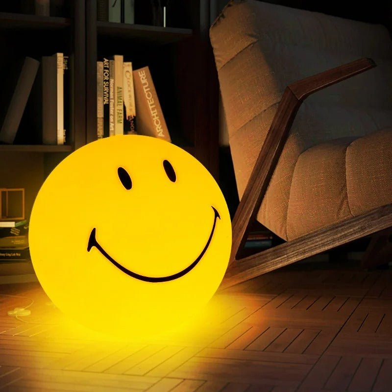 GlowNight Wiederaufladbare LED Nachtlampe mit Touch und Fernbedienung
