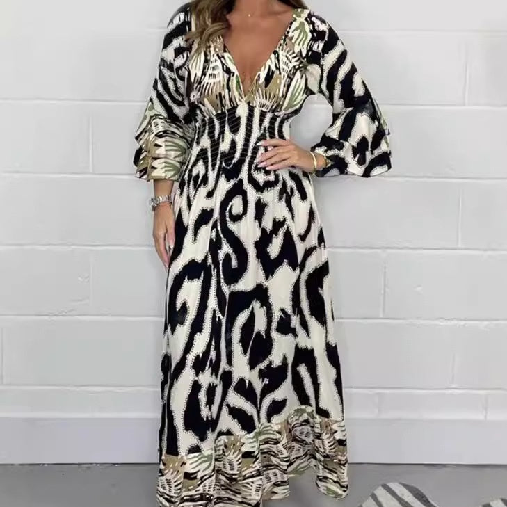 Bella - Fließendes Maxikleid mit abstraktem Druck
