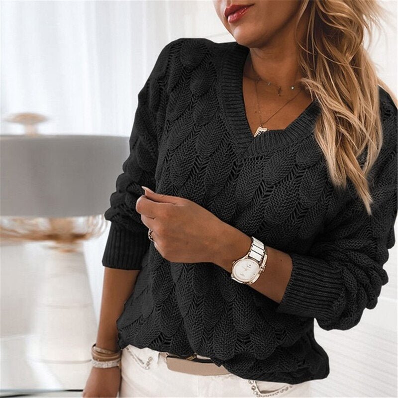 Ella Bequemer V-Ausschnitt Pullover mit Blattmuster