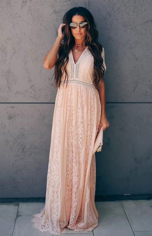 Élise Elegante Lang-Kleid mit offenen Details – Schickes kurzes Maxikleid