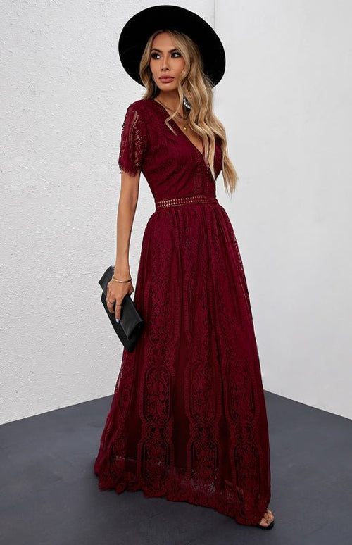 Élise Elegante Lang-Kleid mit offenen Details – Schickes kurzes Maxikleid